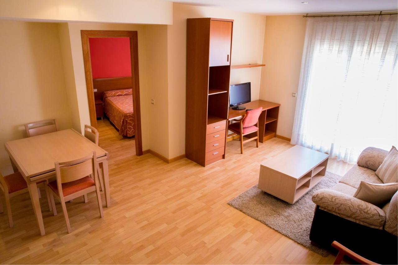 מויירוסה Hotel Jardi Apartaments מראה חיצוני תמונה