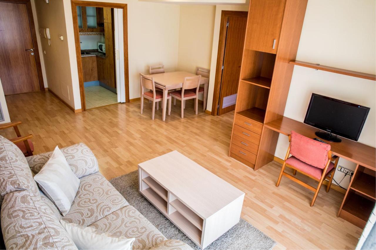 מויירוסה Hotel Jardi Apartaments מראה חיצוני תמונה