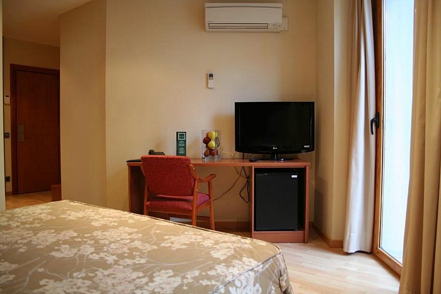 מויירוסה Hotel Jardi Apartaments מראה חיצוני תמונה